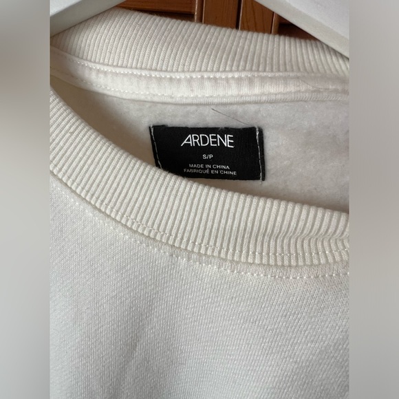 (Size S) Ivory Sweatshirt - Picture 3 of 3